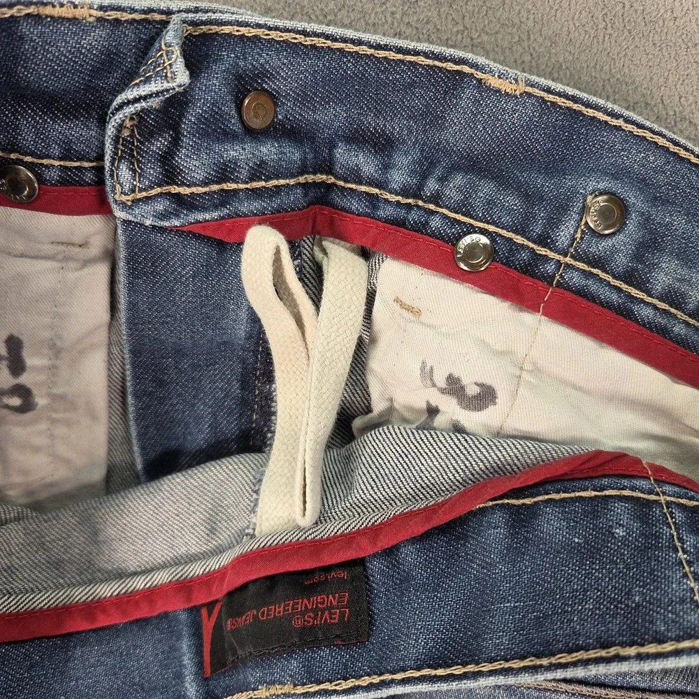 Levis Engineered Jeans Mens Medium Wash Blue Straight Twisted‎ Fits 31x30